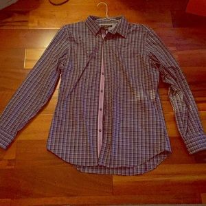 Great dress shirt for many occasions